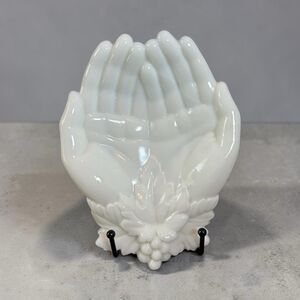 Vintage WestMoreland White Milk Glass Open Praying Hands Grape Trinket Dish Tray